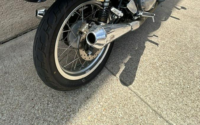 2022 Royal Enfield INT650