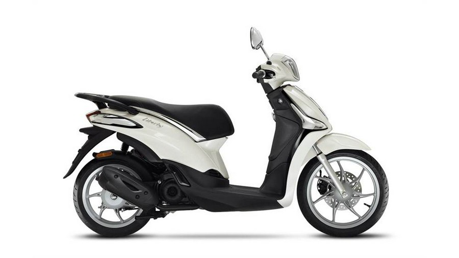 2022 Piaggio Liberty 50 White