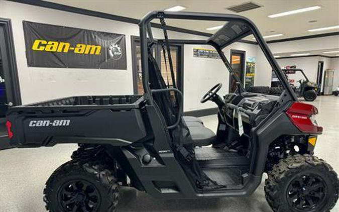 2024 Can-Am Defender DPS HD9