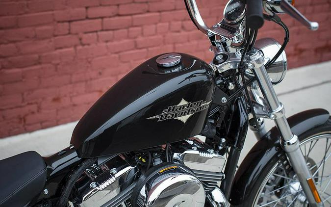 2016 Harley-Davidson® Sportster Seventy-Two