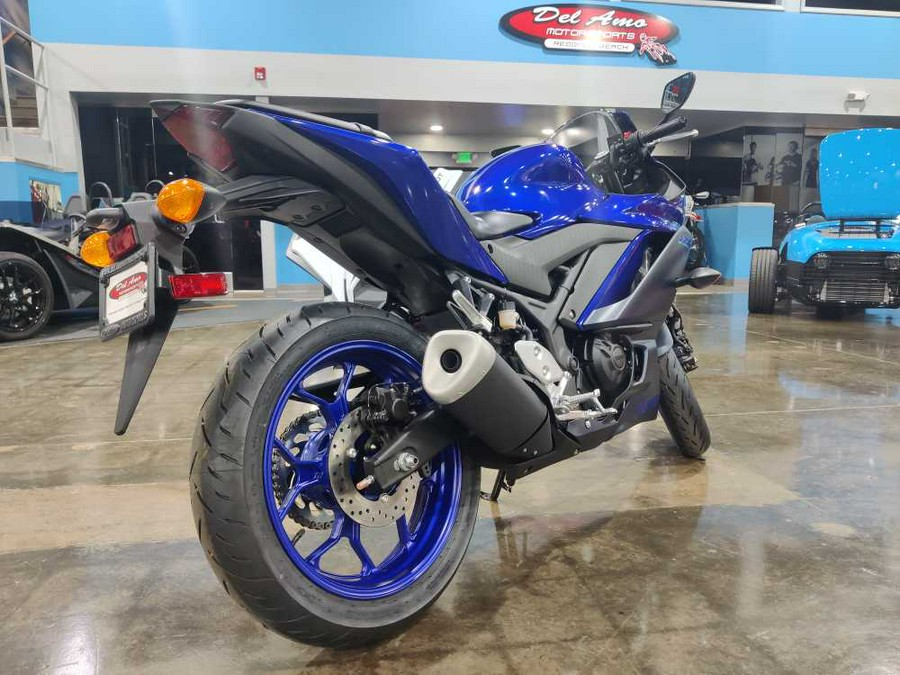 2024 YAMAHA YZF-R3 ABS