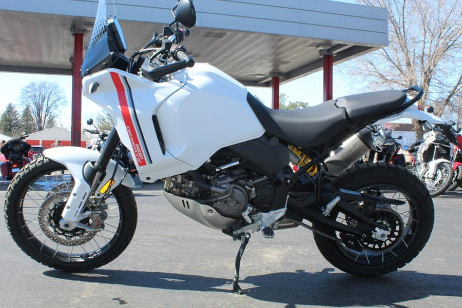 2024 Ducati DSX