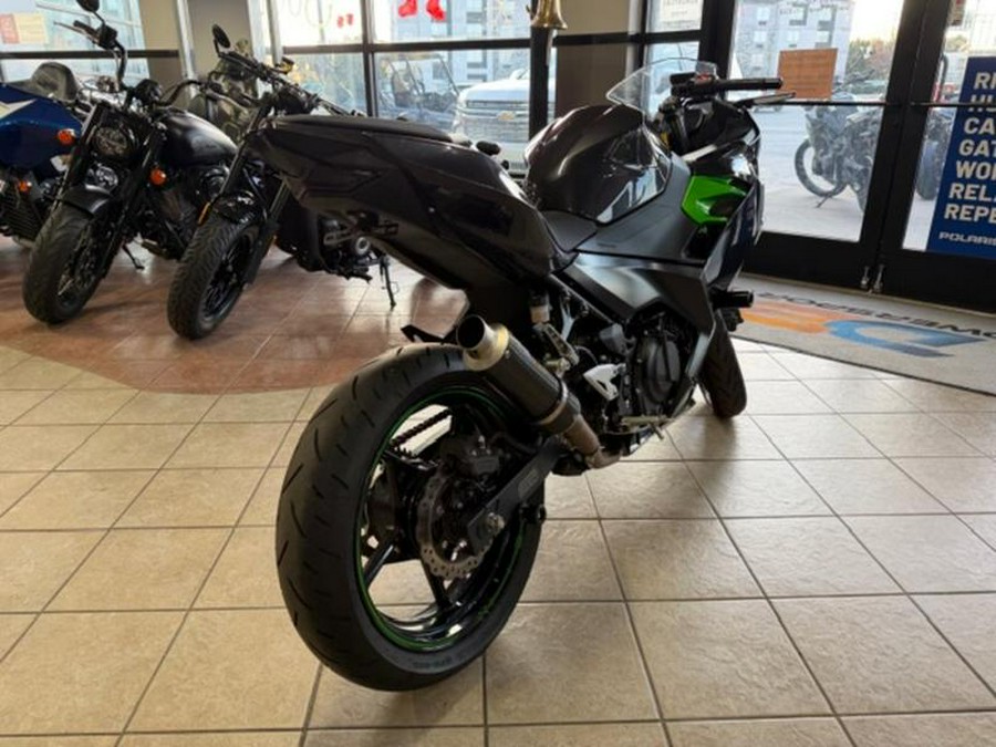 2023 Kawasaki Ninja® 400 KRT Edition