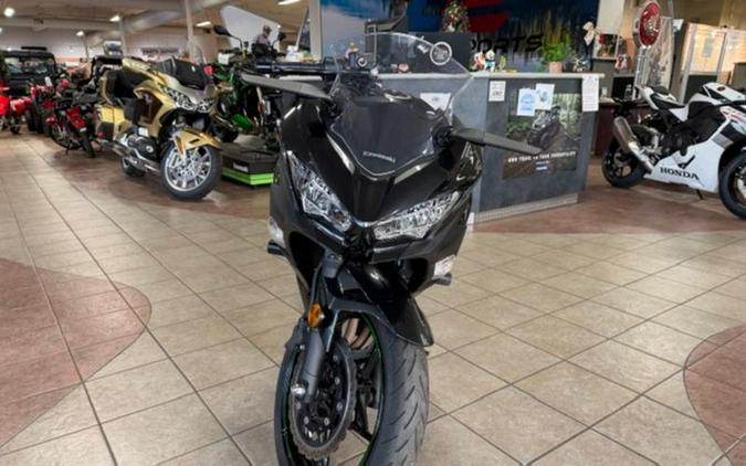 2023 Kawasaki Ninja® 400 KRT Edition