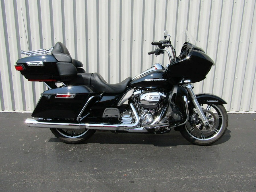 2022 Harley-Davidson® FLTRK - Road Glide® Limited