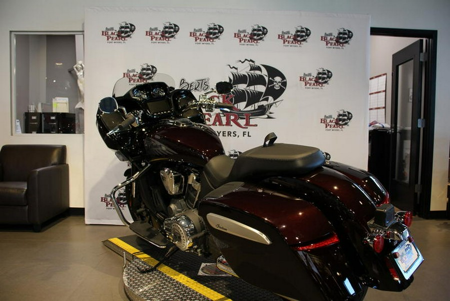 2026 Indian Motorcycle® CHALLENGER LTD CRIMSON