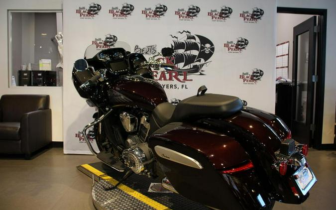 2026 Indian Motorcycle® CHALLENGER LTD CRIMSON