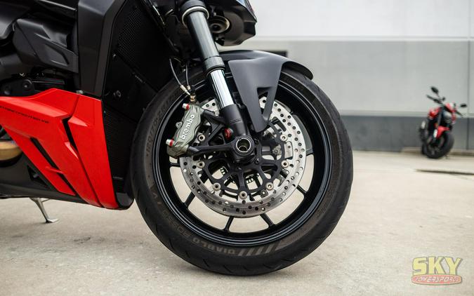 2022 Ducati Streetfighter V2