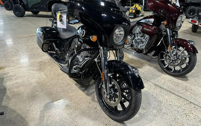 2022 Indian Motorcycle® Chieftain® Black Metallic