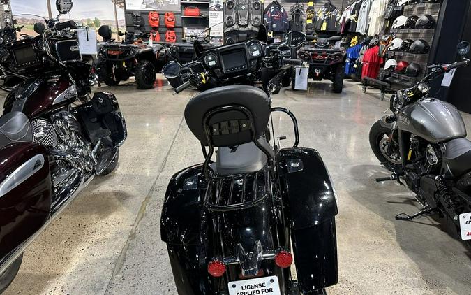 2022 Indian Motorcycle® Chieftain® Black Metallic