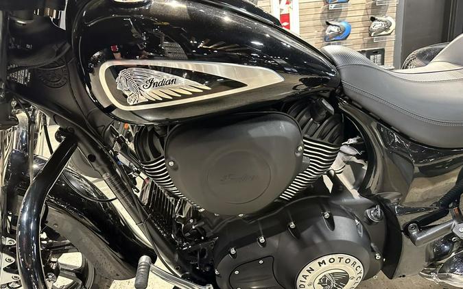 2022 Indian Motorcycle® Chieftain® Black Metallic