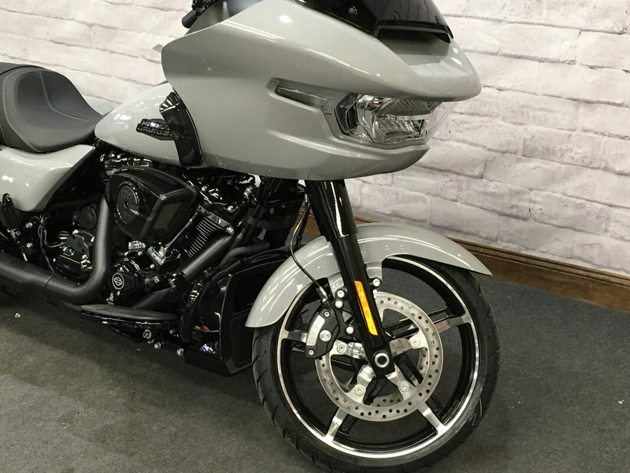 2024 Harley-Davidson Road Glide® Billiard Gray - Black Finish FLTRX