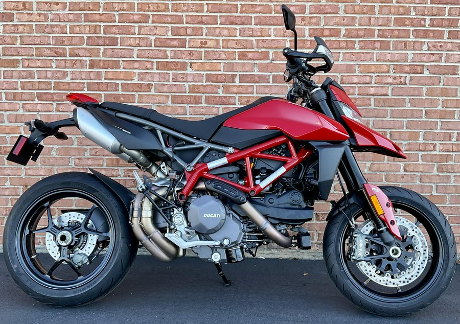 2025 Ducati Hypermotard 950