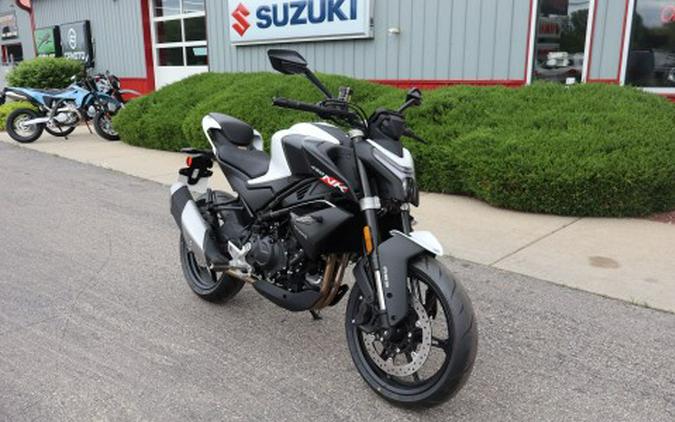 2025 CFMOTO 450NK