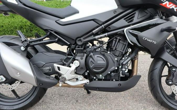 2025 CFMOTO 450NK