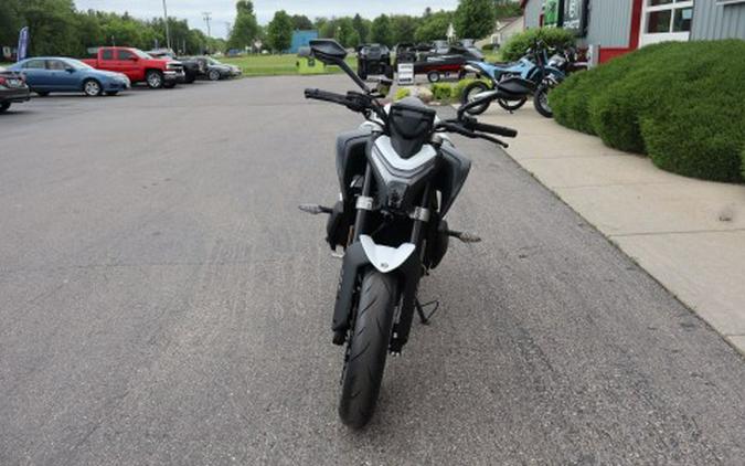 2025 CFMOTO 450NK