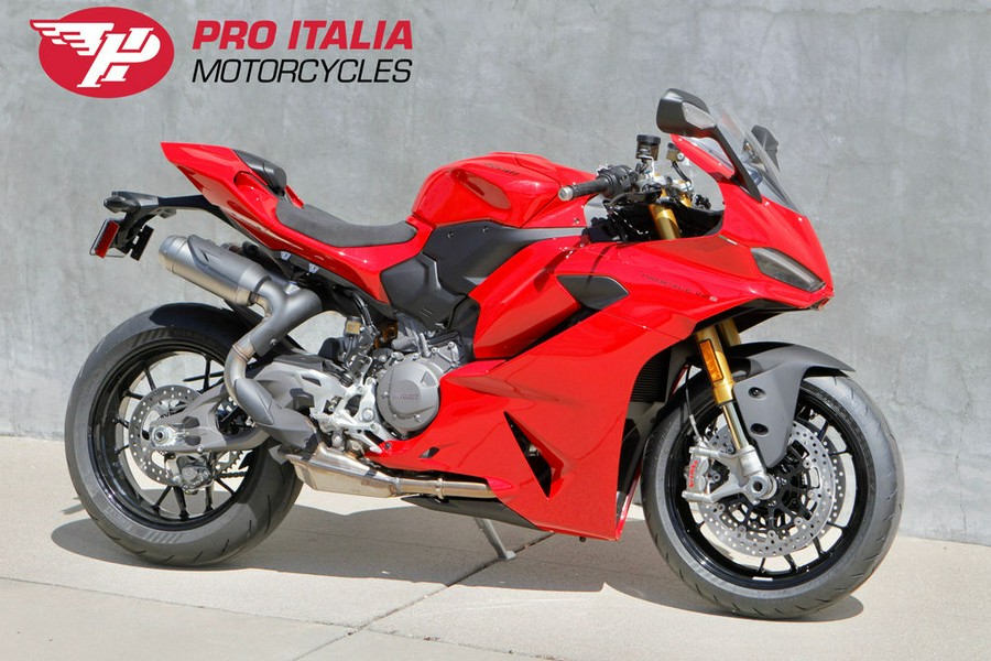 2026 Ducati Panigale V2 S