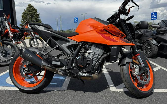 2024 KTM 990 Duke