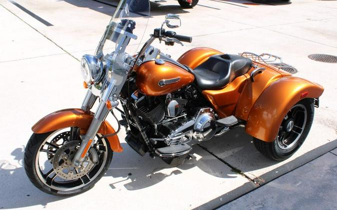 2015 Harley-Davidson Freewheeler FLRT