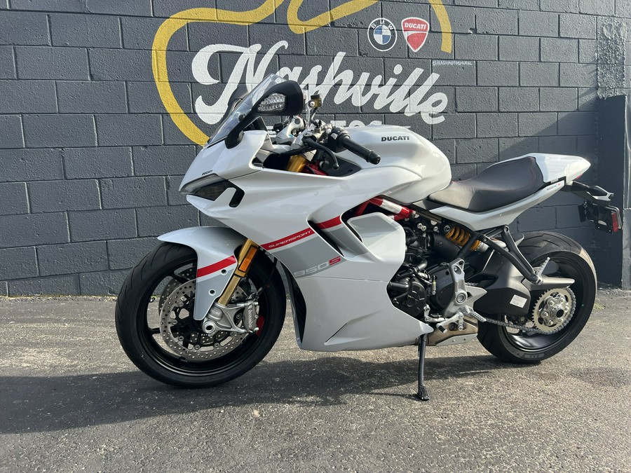 2024 Ducati SuperSport