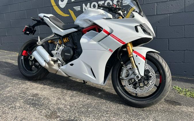 2024 Ducati SuperSport