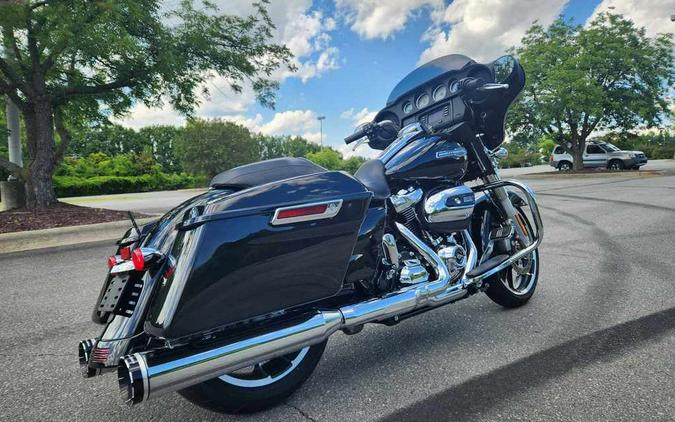 2021 Harley-Davidson® FLHX - Street Glide®