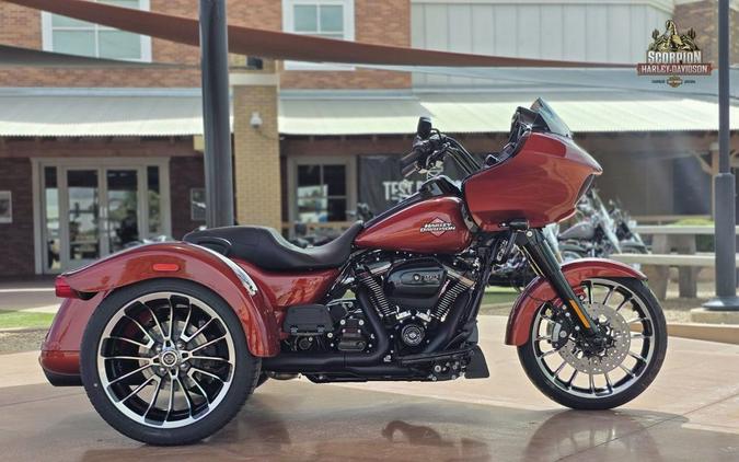 2025 Harley-Davidson® FLTRT - Road Glide® 3