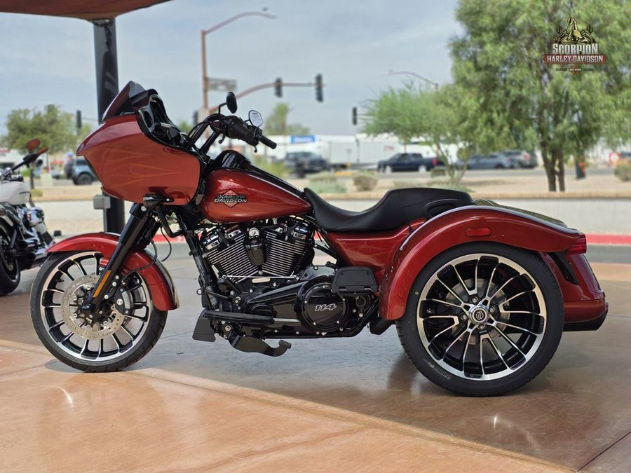 2025 Harley-Davidson® FLTRT - Road Glide® 3