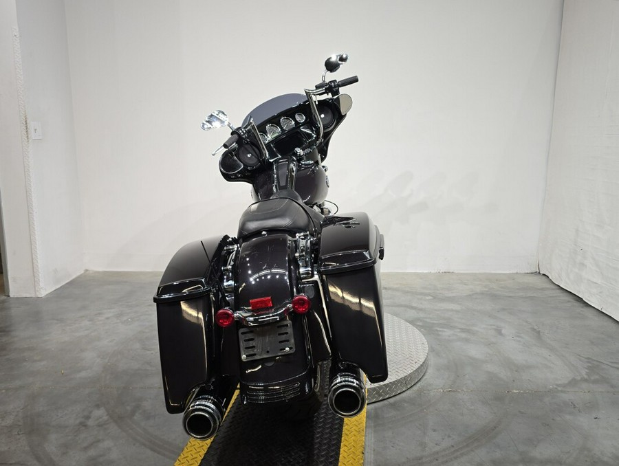 FLHXS 2021 Street Glide® Special