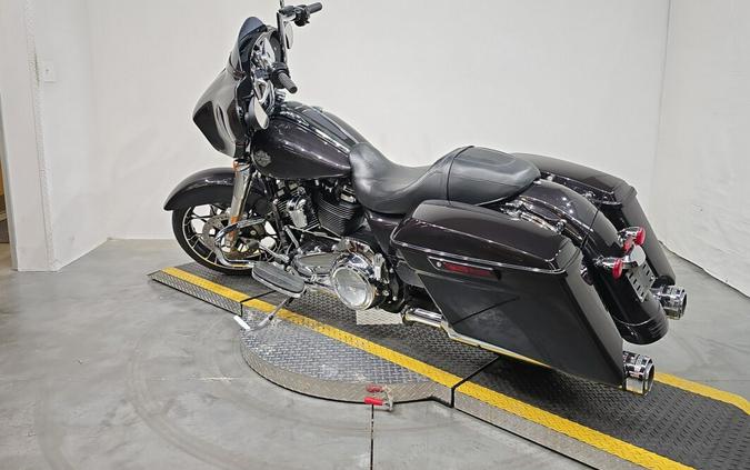 FLHXS 2021 Street Glide® Special