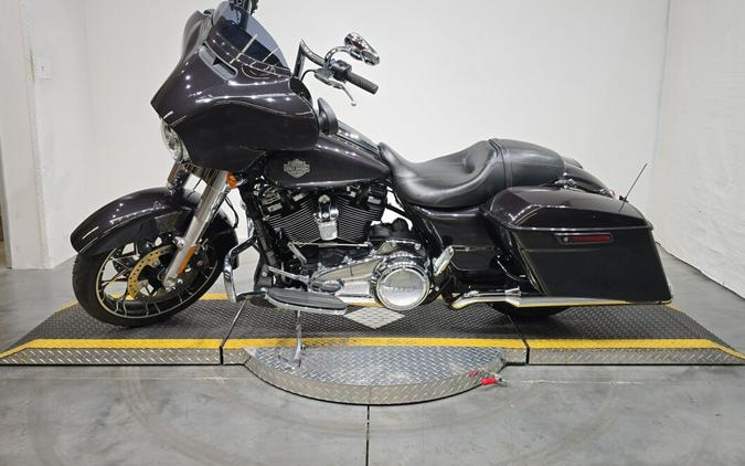 FLHXS 2021 Street Glide® Special