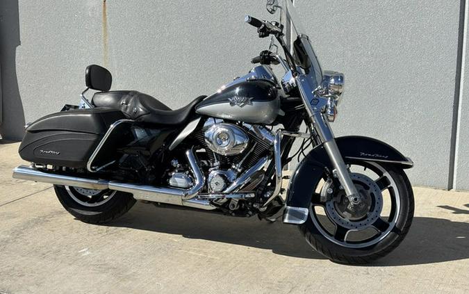 2012 Harley-Davidson FLHRC - Road King Classic