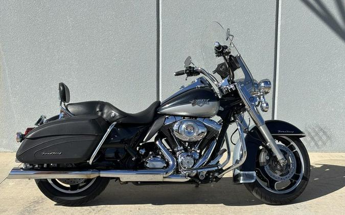 2012 Harley-Davidson FLHRC - Road King Classic