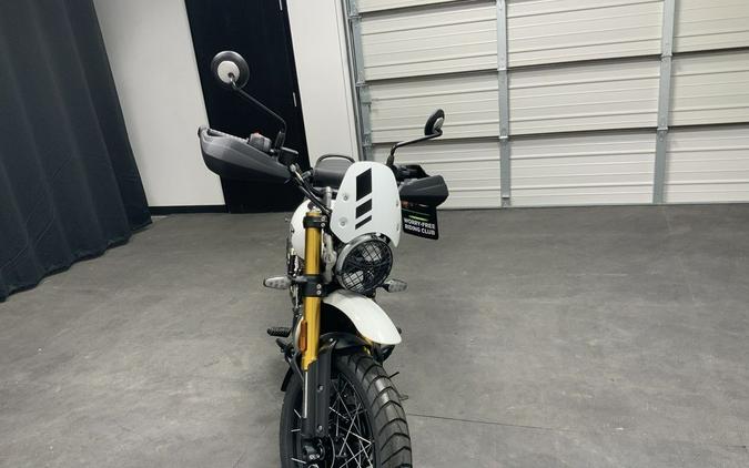2026 Triumph Scrambler 400 XC Vanilla White