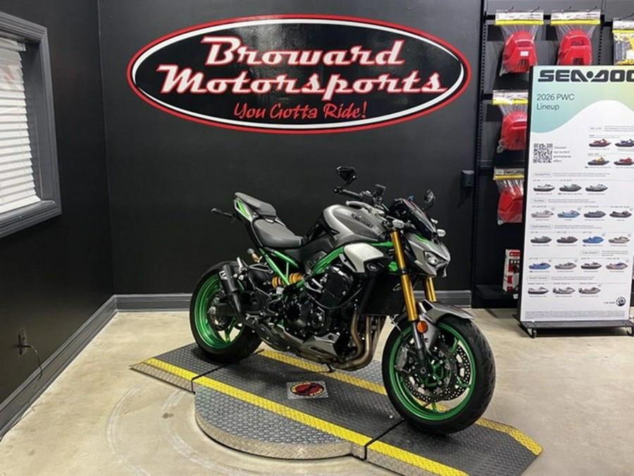 2025 Kawasaki ZR900TSFNL