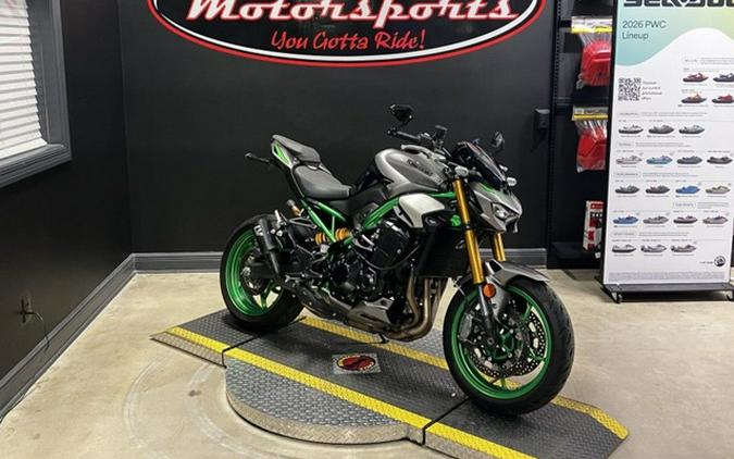 2025 Kawasaki ZR900TSFNL
