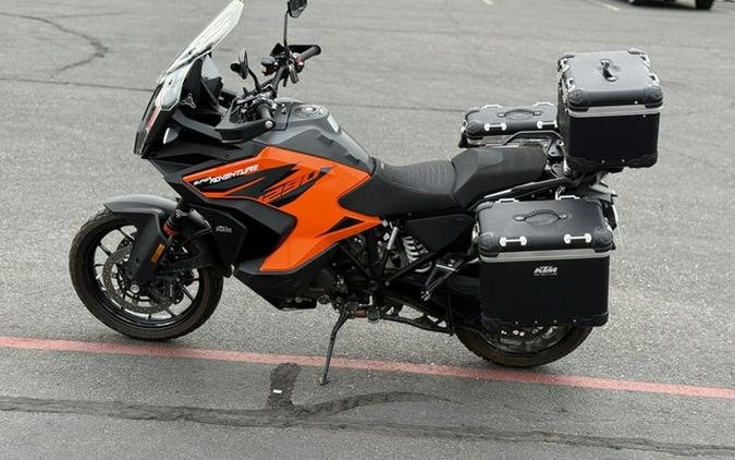 2022 KTM Super Adventure 1290 S