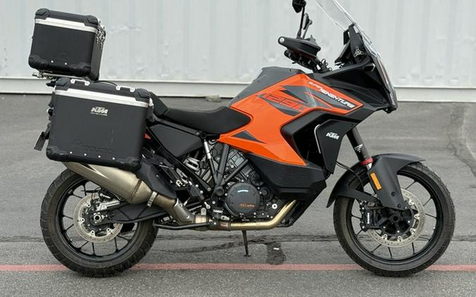 2022 KTM Super Adventure 1290 S