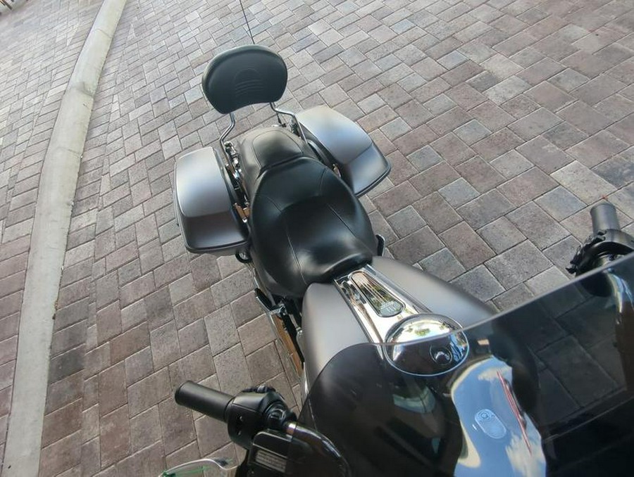 2017 Harley-Davidson® FLHXS - Street Glide® Special