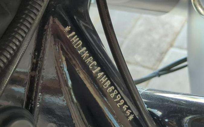 2017 Harley-Davidson® FLHXS - Street Glide® Special