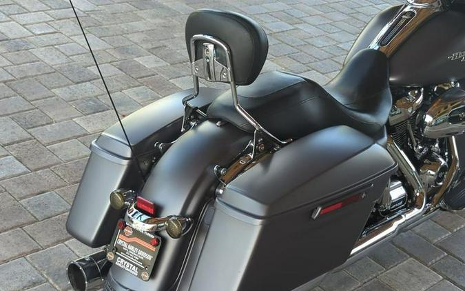 2017 Harley-Davidson® FLHXS - Street Glide® Special