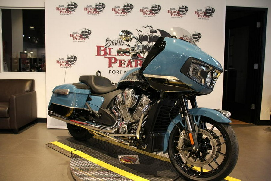 2026 Indian Motorcycle® CHALLENGER STORM BLUE METALLIC