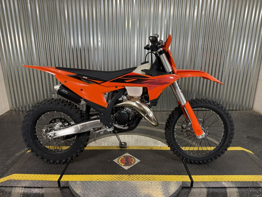 2027 KTM 125 XC