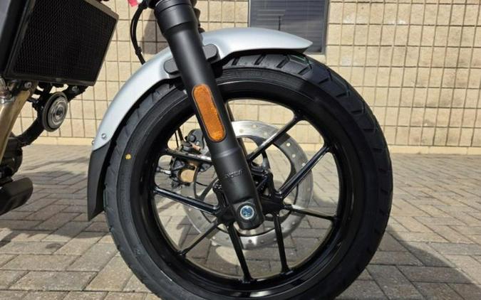 2026 Royal Enfield Guerrilla 450 Smoke Silver