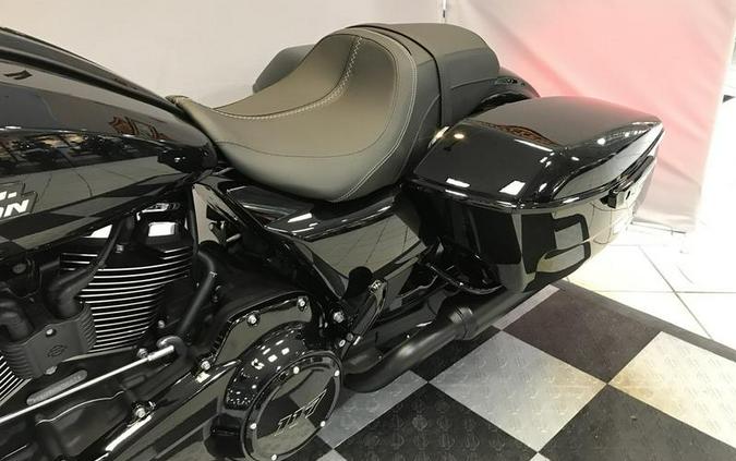 2024 Harley-Davidson® FLTRX - Road Glide®