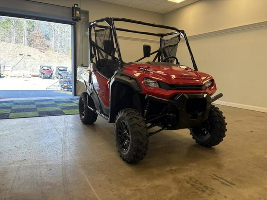 2025 Honda Pioneer 1000 Deluxe