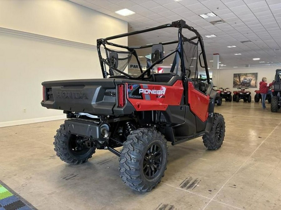 2025 Honda Pioneer 1000 Deluxe
