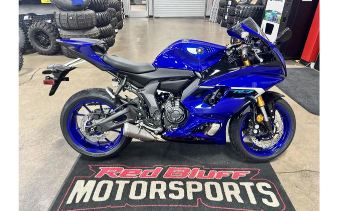 2025 Yamaha YZF R7