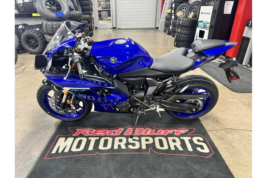 2025 Yamaha YZF R7