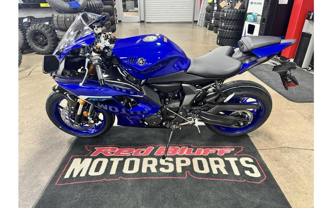 2025 Yamaha YZF R7